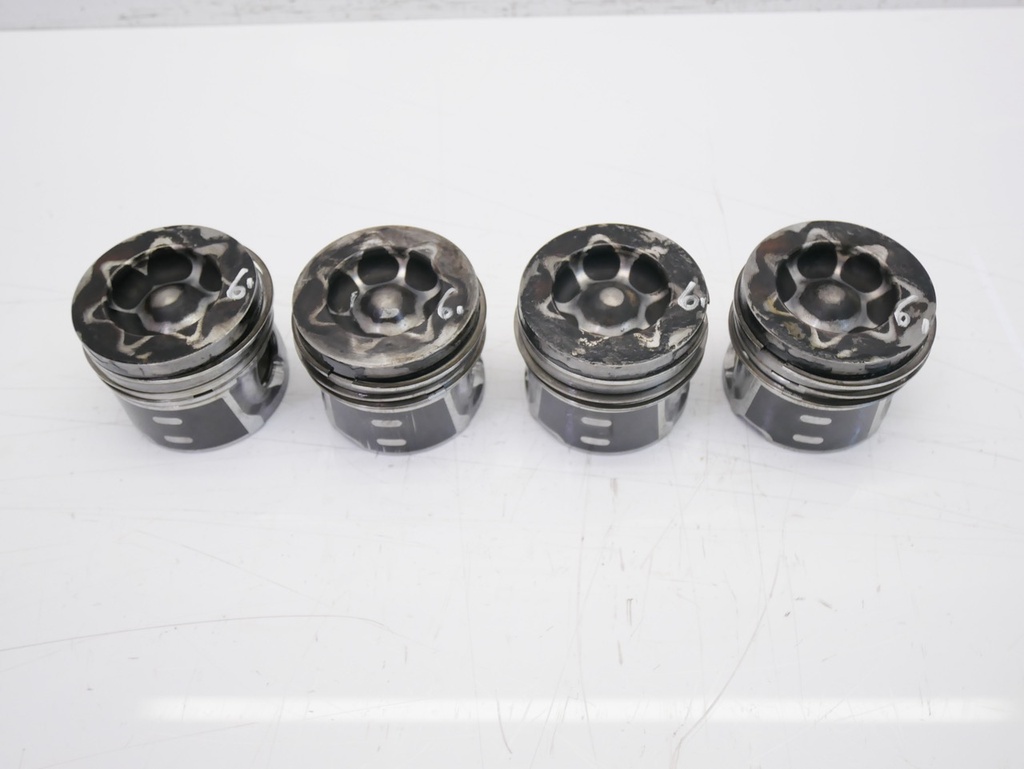 [MTD-426761] 4 Pistones Peugeot 308 II 1.6 BlueHDi 99 CV BHY DV6FD BH02 75L149