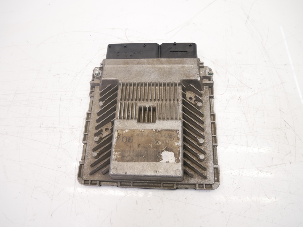 [MTD-402578] Unidad de control para Audi A6 C6 2.4 Benzin BDW 4F0907552D