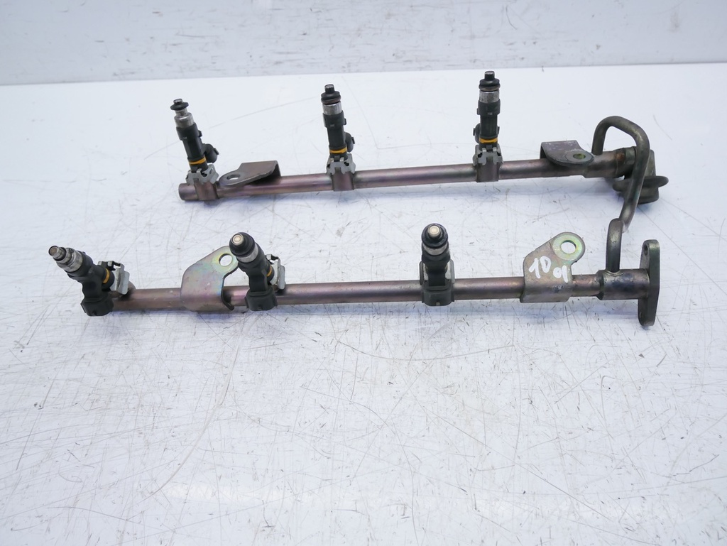 [MTD-414546] Rampa de inyectores Infiniti Nissan 3.5 V6 VQ35DE 17521-8J101