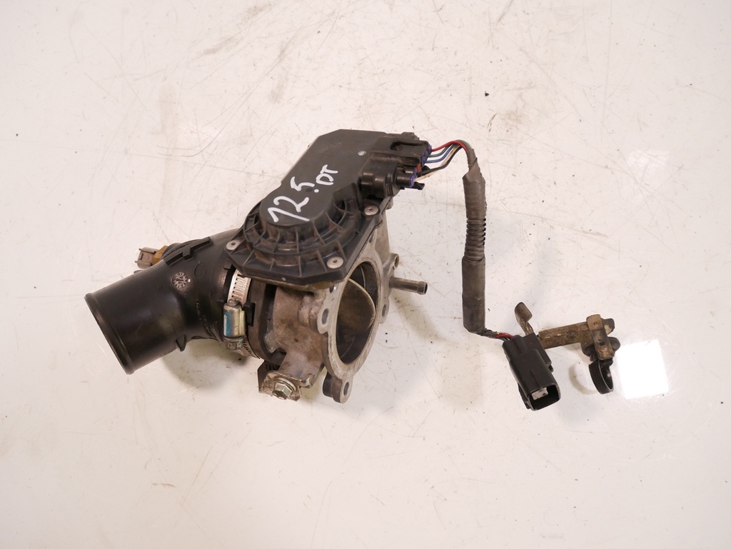 [MTD-415155] Válvula de estrangulación para Toyota Hilux VIII 2.4 D 4WD 2GD-FTV