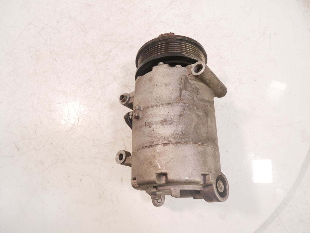 [MTD-415813] Compresor de aire acondicionado Ford Mondeo BA7 2.0 TDCI UFBA AV61-19D629-DB