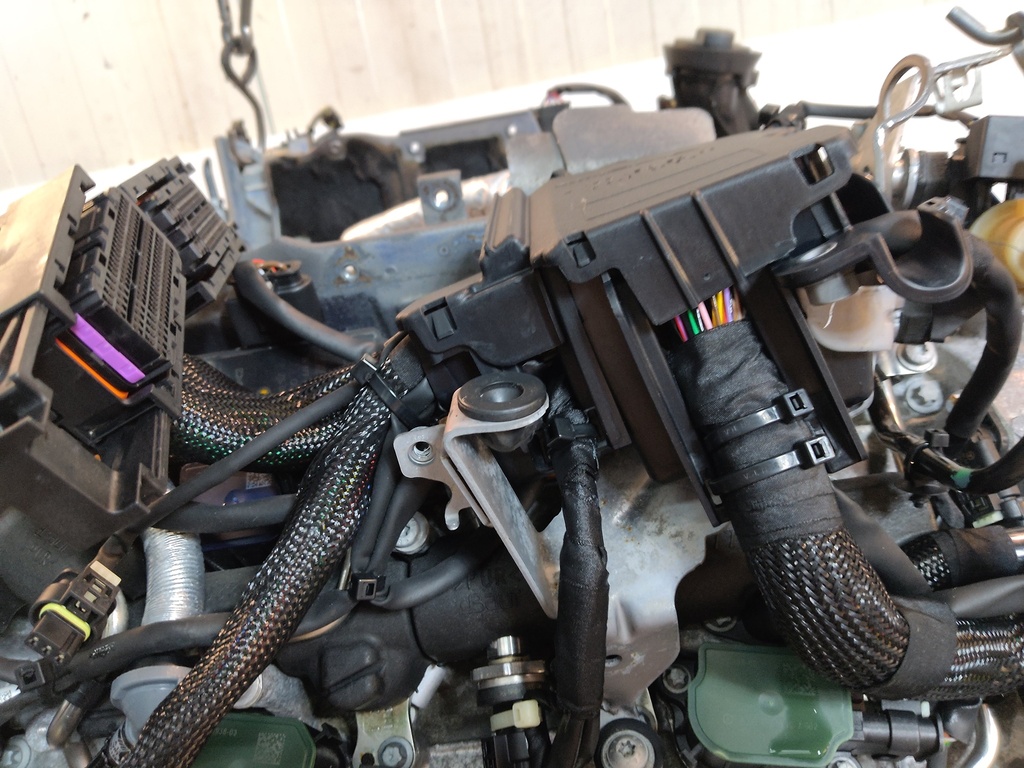 [MTD-521986] Motor Mercedes-Benz E63 AMG W213 4.0