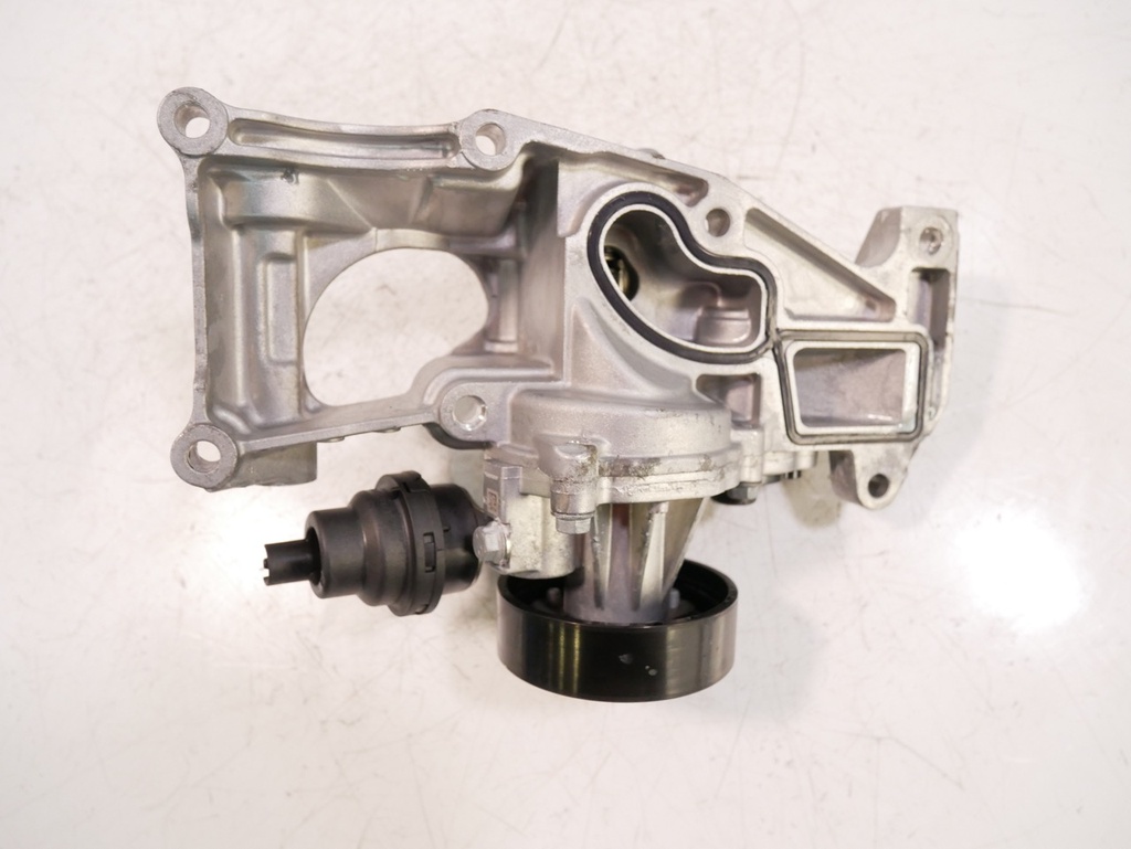 [MTD-420903] Bomba de agua BMW 320i B48B20A 7644809