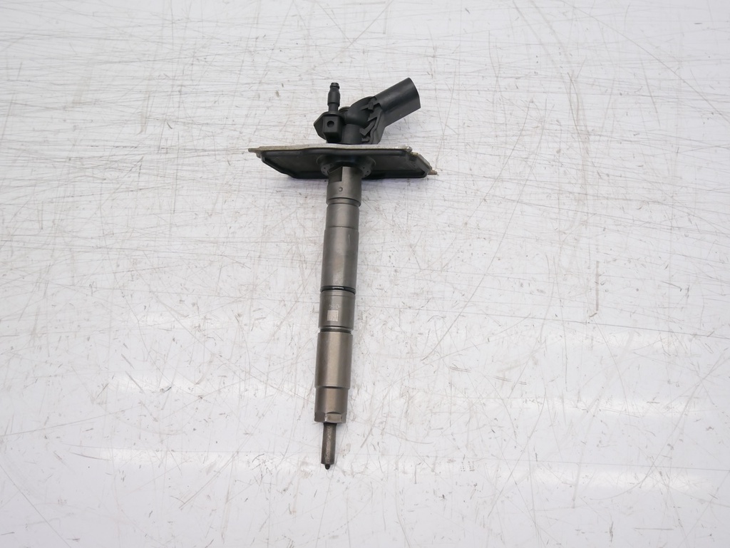 [MTD-425761] Inyector Audi A4 A5 3.0 TDI CAP CAPA 057130277AG