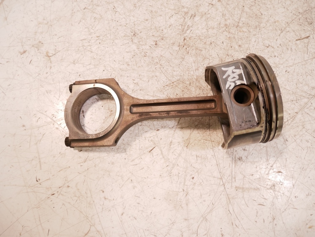 [MTD-436027] Pistón y biela Hyundai ix35 2.0 G4KD 23510-25000 23410-2G000
