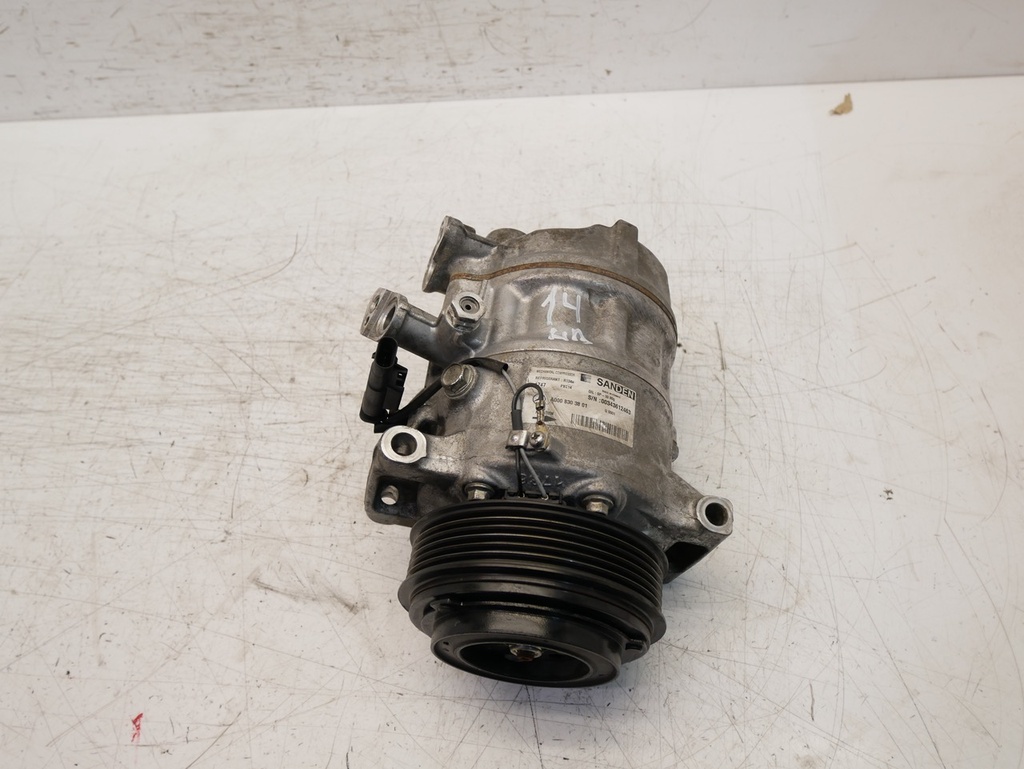 [MTD-453431] Compresor de aire acondicionado Mercedes C-Klasse W205 S205 2.2 CDI OM651.921 651.921 A0008303801