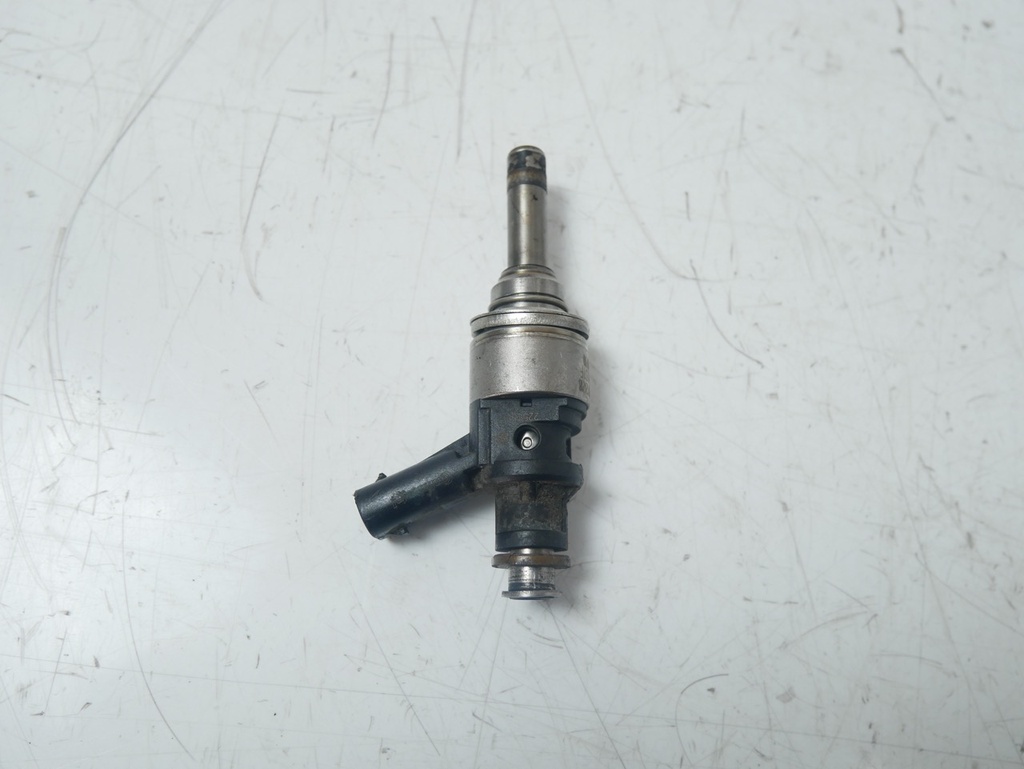 [MTD-458239] Inyector Audi A3 RS3 TT 2.5 quattro CEPA CEP 07K906031F