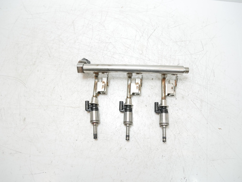 [MTD-462374] Colector de inyección Ford Fiesta B-Max 1.0 EcoBoost M1JH M1JE DM5G-9H487-AC