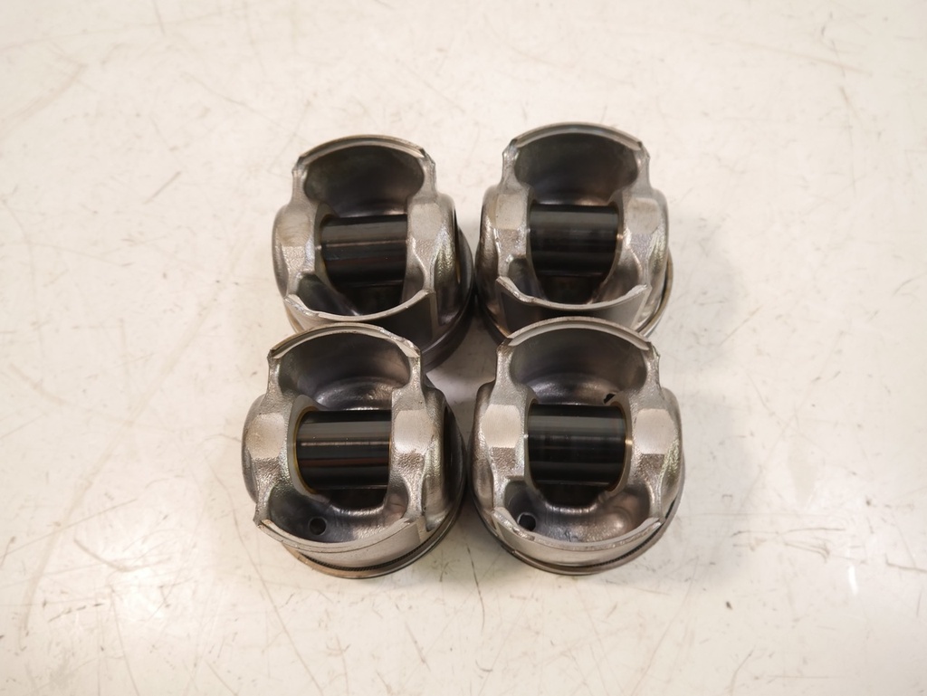 [MTD-467028] 4x pistones Ford Transit F3 V362 2.0 YMF6 ATE0D