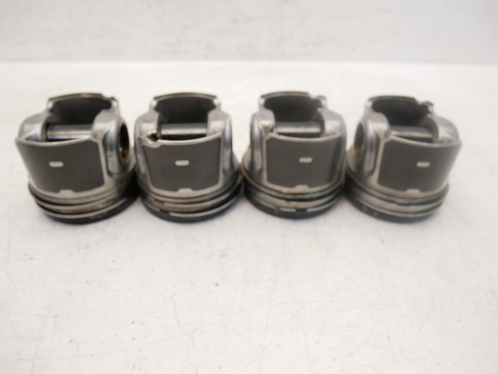 [MTD-468303] 4x pistones Ford Transit FDD F3 2.0 YLF6 ATE0D