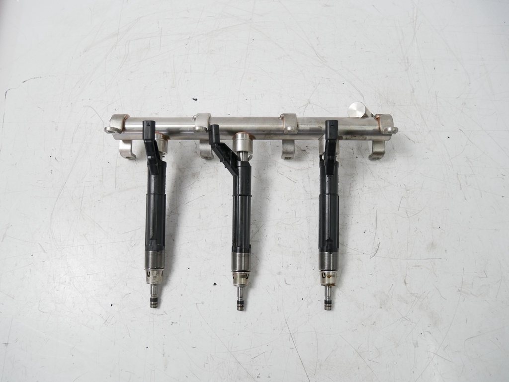 [MTD-476631] Colector de admisión 06M133315L Audi Porsche VW Q8 3.0 TSI