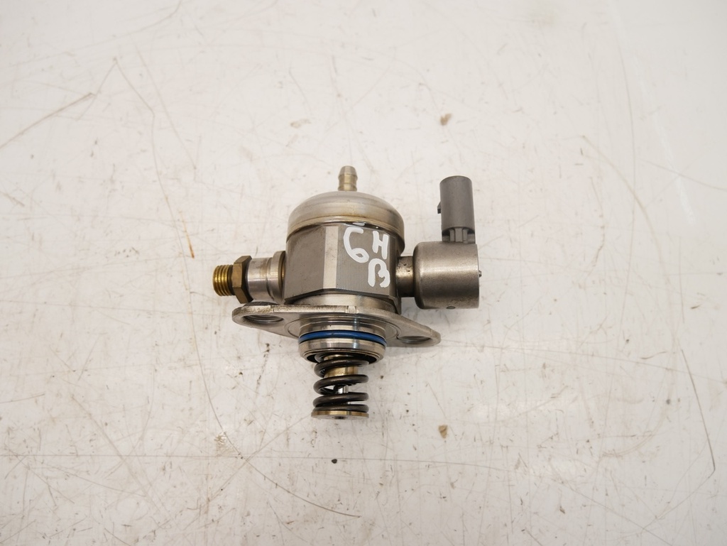 [MTD-479655] Bomba de combustible VW Jetta MK4 2.0 TFSI CBFA 06H127025N