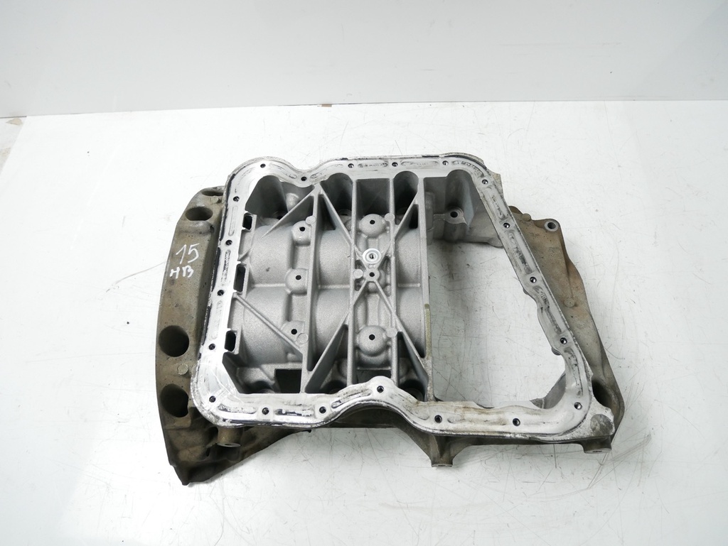 [MTD-481976] Cárter de aceite superior Nissan Renault NV400 Master 2.3 dCi M9T704 M9T 110172951R