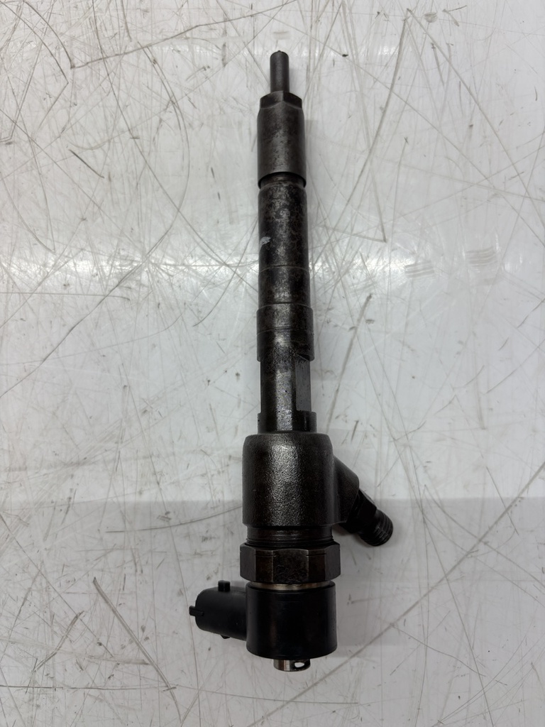 [MTD-488079] Inyector para Alfa Romeo Fiat Mito Punto Muso 1.3 Diésel 199A3.000 55197875