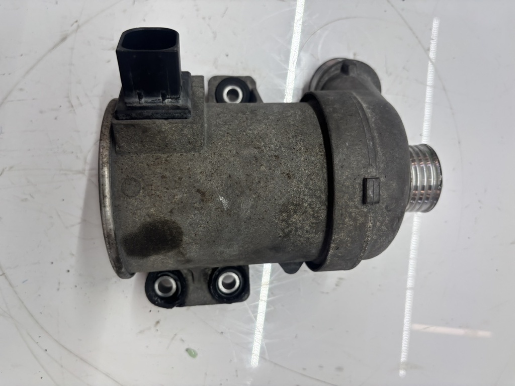 [MTD-488285] Bomba de agua BMW X3 F25 2.0 xDrive 28i N20B20A 8635089