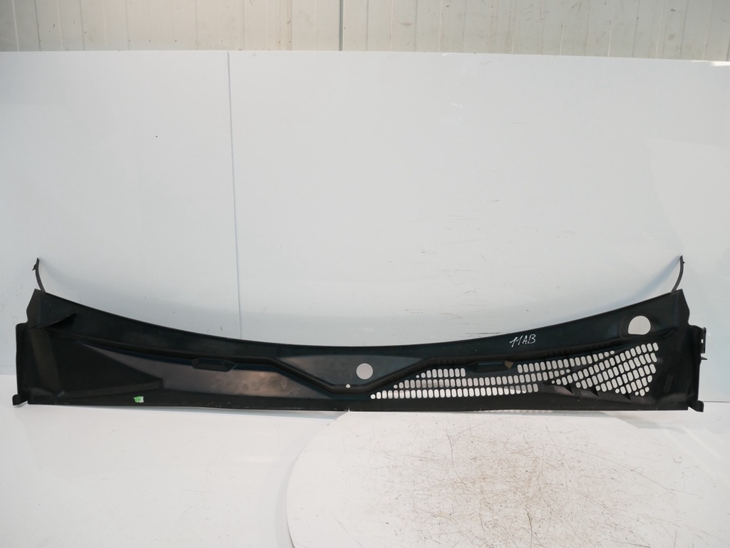 [MTD-491714] Moldura de parabrisas VW Amarok 3.0 TDI 4motion DDX DDXB 2H2819403B