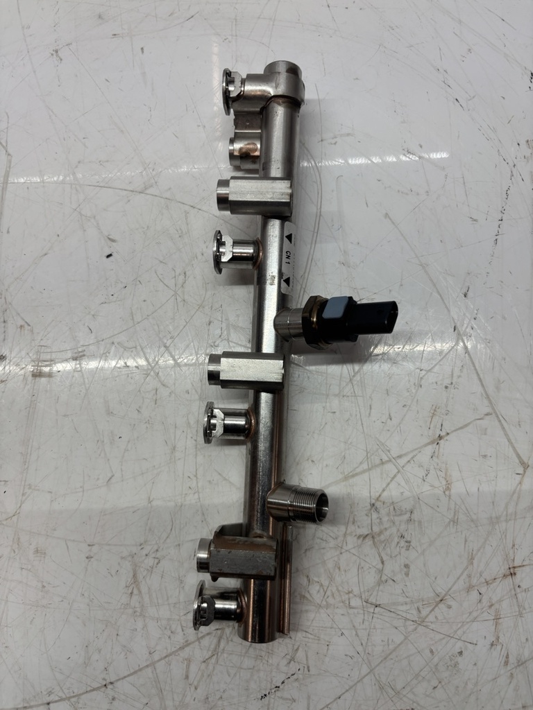 [MTD-502829] Colector de inyección Mercedes CLA 1.3 gasolina M282.914