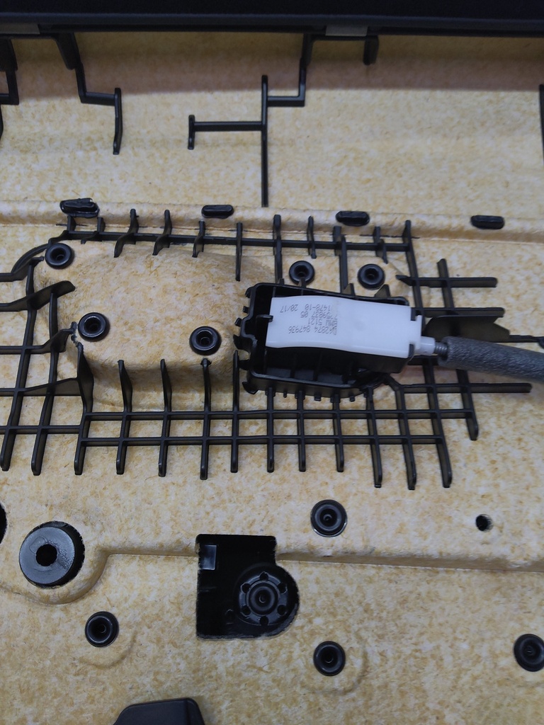 [MTD-503610] Panel de puerta trasera izquierda BMW Serie 3 F31 330d N57D30O1 N57D30A N57 7280943