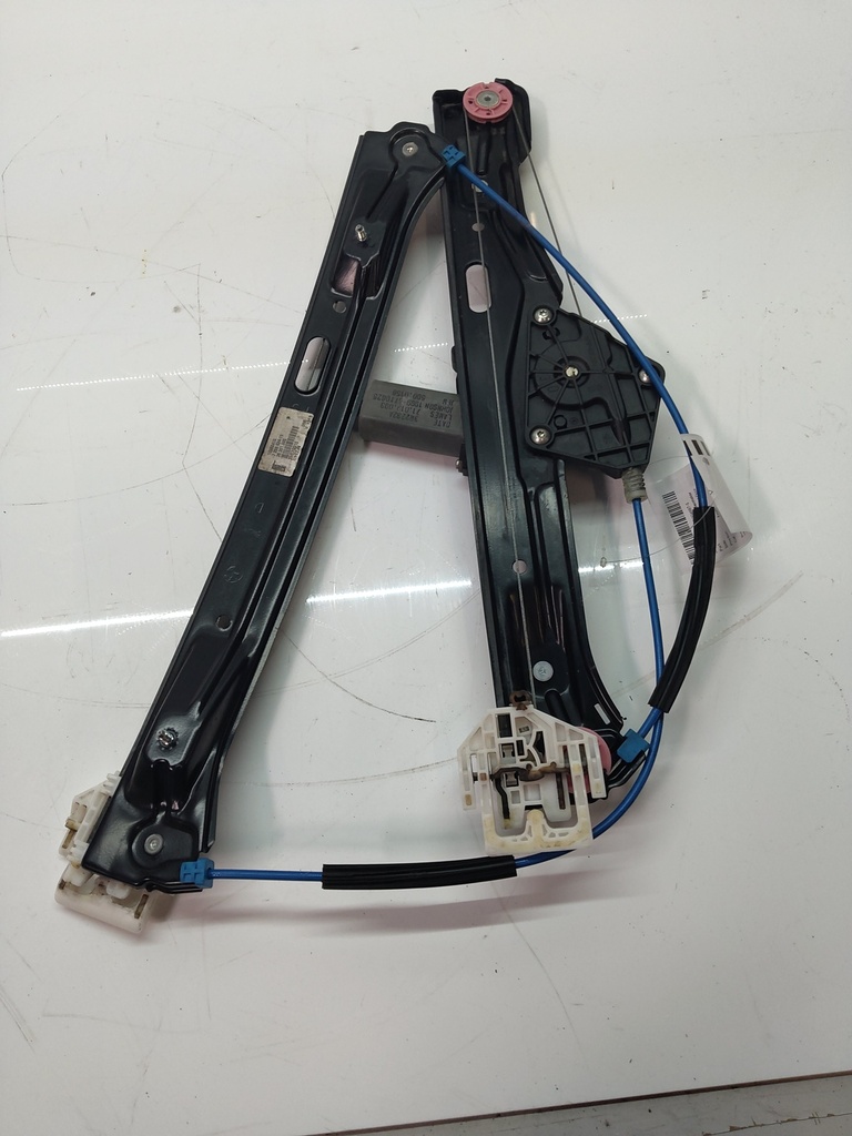[MTD-504689] Motor del regulador de la ventana BMW Serie 3 F30 F80 330d N57D30A 71019003