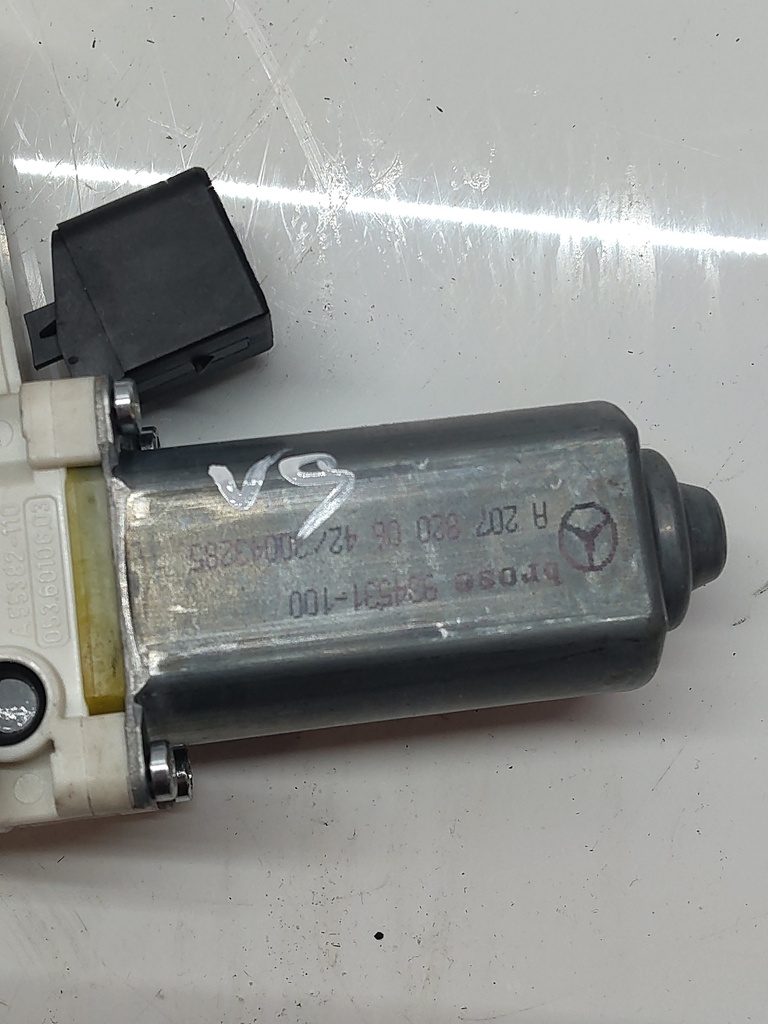 [MTD-504690] Motor del elevalunas delantero derecho Mercedes Clase E W213 654.920 A2078200642