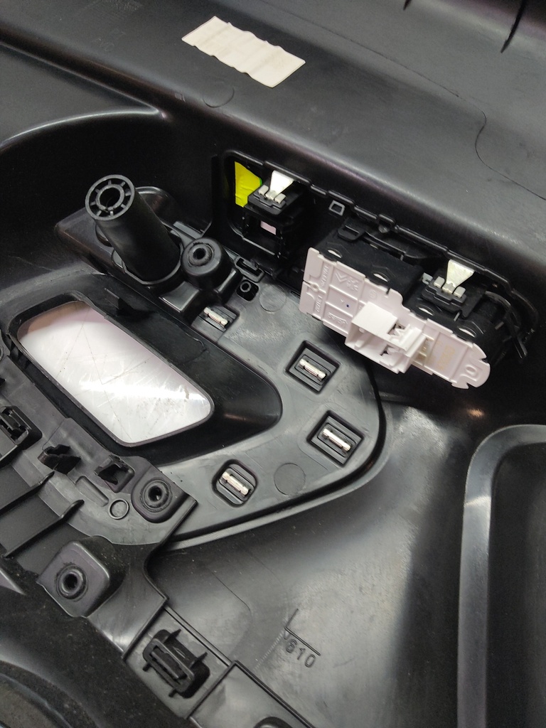 [MTD-504855] Revestimiento de puerta Opel Combo 1.5 CDTI D 2020