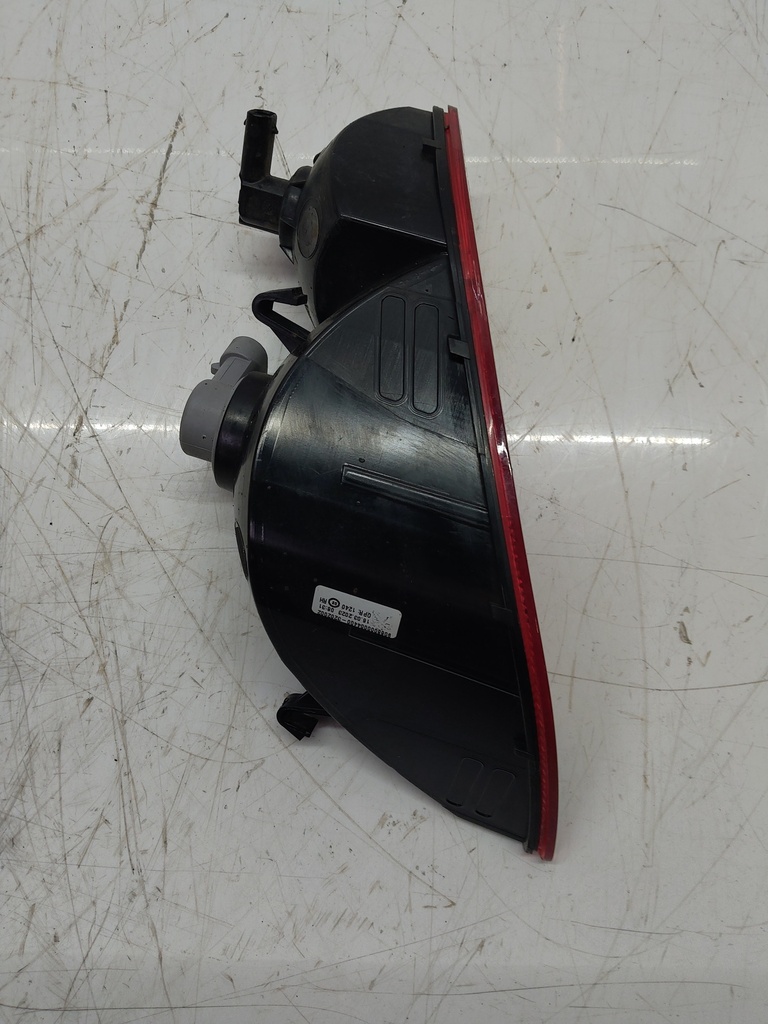 [MTD-509750] Luz trasera Peugeot 308 SW III FC 1.5 BlueHDi 130 YHZ DV5RC 9835303380