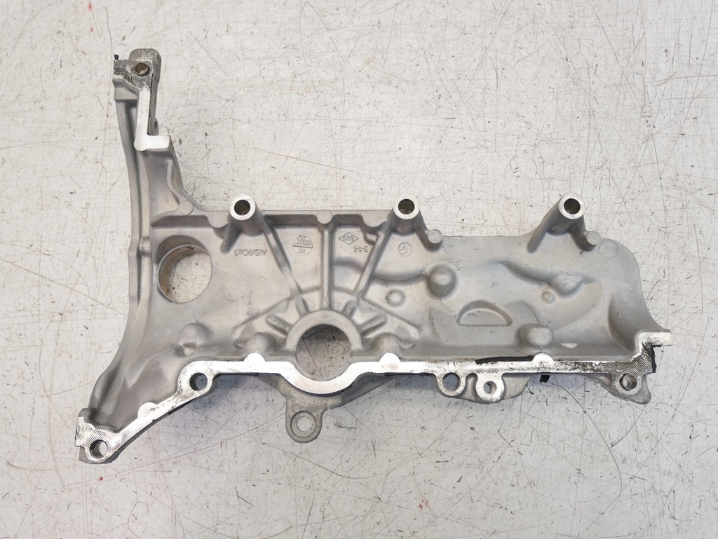 [MTD-510646] Tapa de balancines Mercedes CLA C118 1.3 250e M282.914