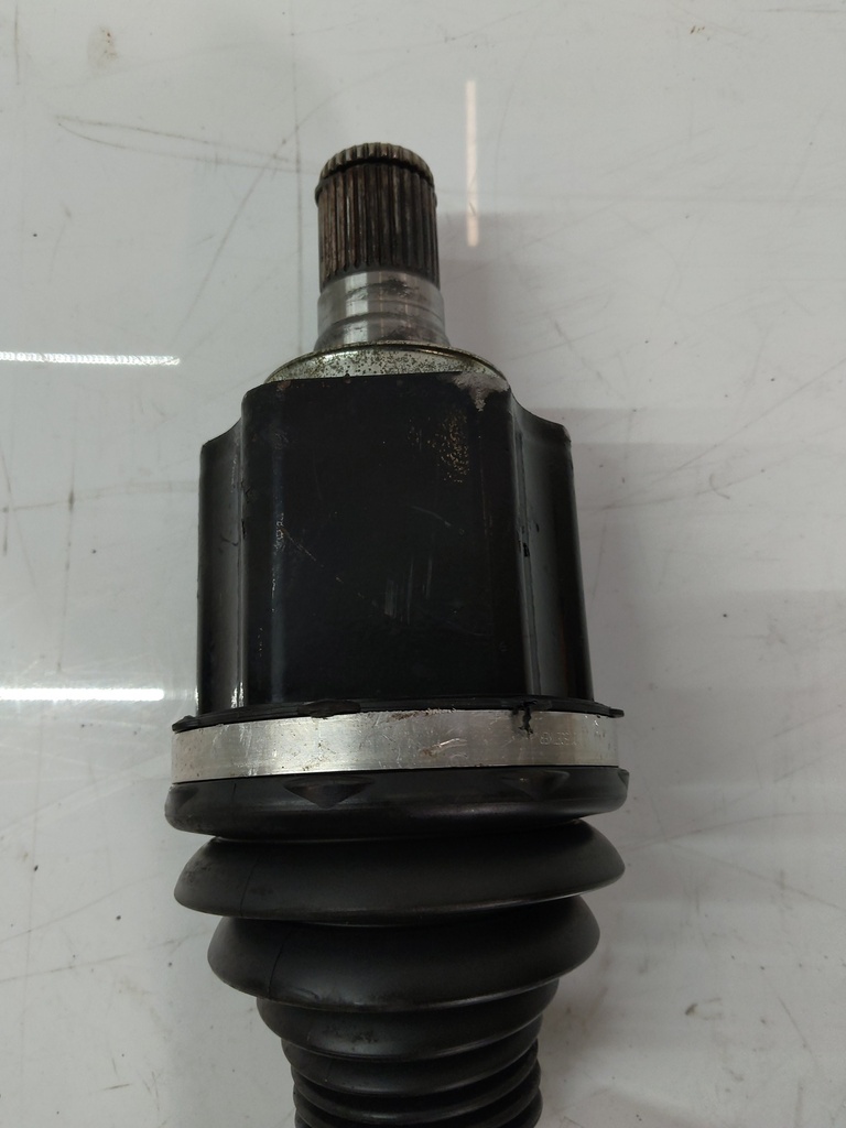 [MTD-511745] Eje de transmisión Land Rover Discovery Sport L550 2.0 D 204DTA EJ32-3B437-CC