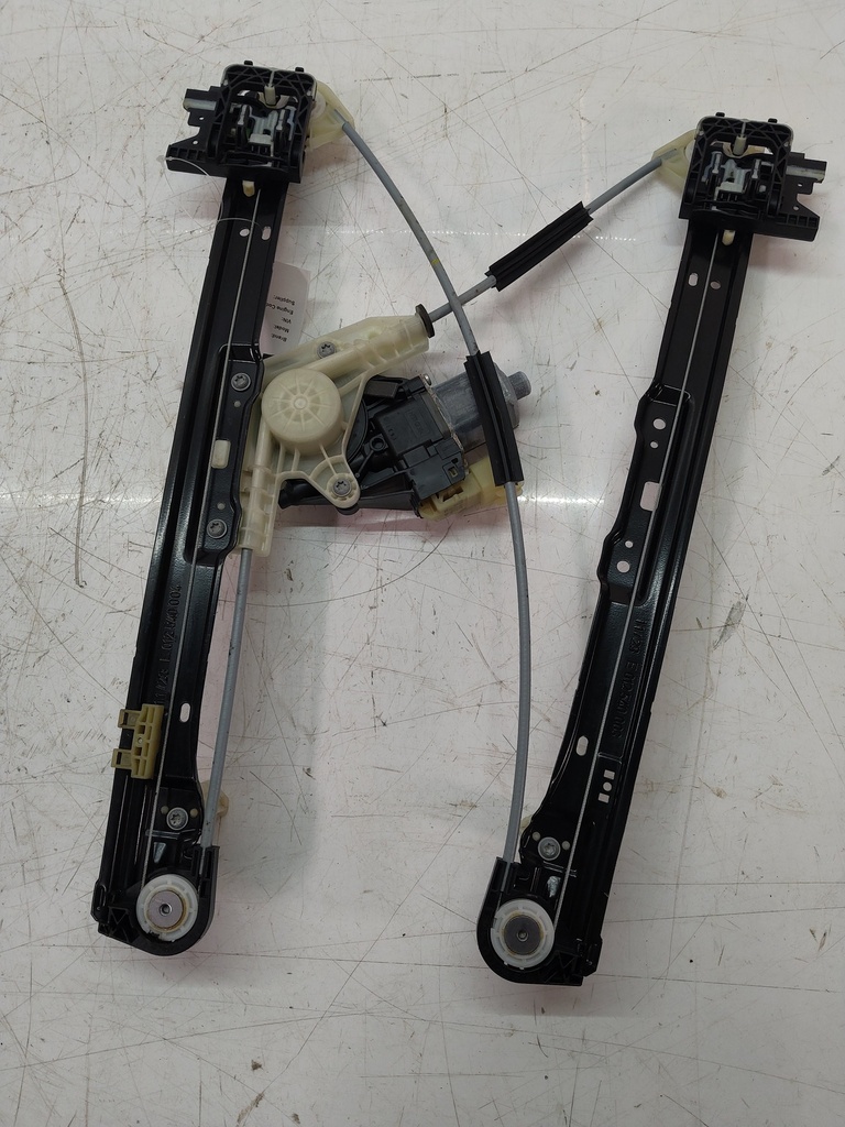 [MTD-512391] Motor de ventana Jaguar E-Pace 1.5 Hybrid PT153 AJ20P3 0130822792