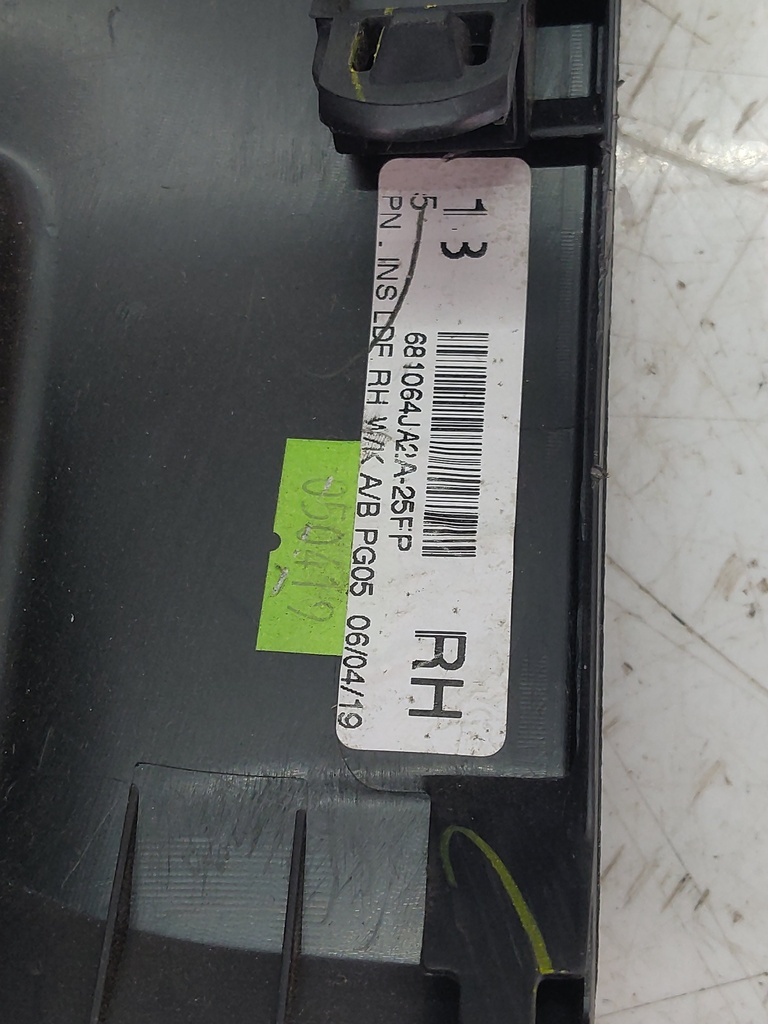 [MTD-513234] Salpicadero Nissan Navara D23M 2.3 dci Diesel YS23DDTT YS23 681064JA2A