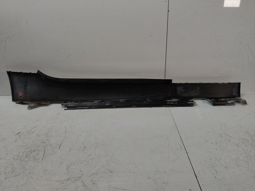 [MTD-513338] Faldón lateral BMW Z4 E89 2.5 N52B25A 7192057