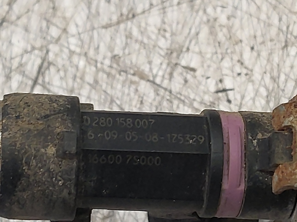 [MTD-517661] Colector de inyección Nissan Titan 5.6 V8 VK56DE 16600-7S000