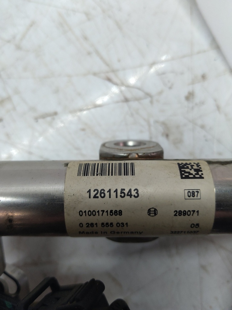 [MTD-516686] Colector de inyección Cadillac STS 3.6 V6 LLT 12611543