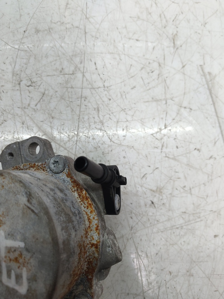 [MTD-518439] Bomba de vacío Maserati Levante 3.8 T F154AQ 303259