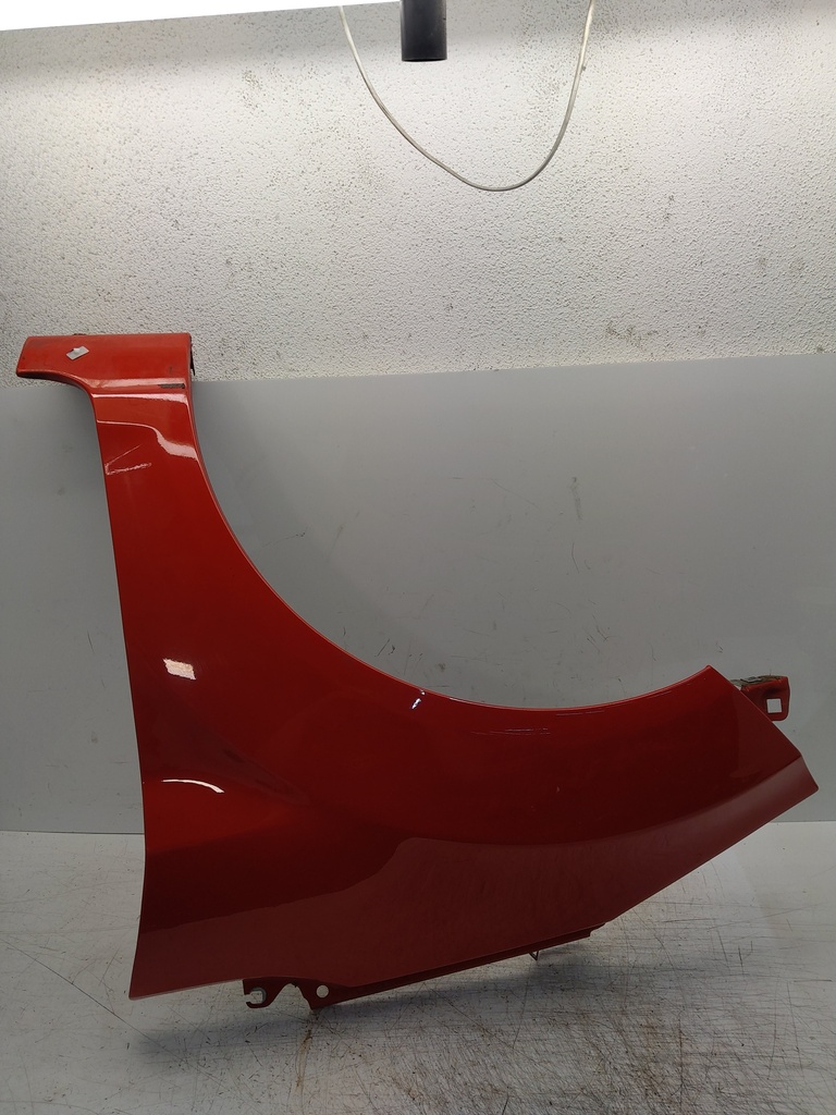 [MTD-519756] Guardabarros izquierdo Ford Fiesta VI CB1 1,6 ECOBOOST JTJB C1BB-A16016-AA Race Red
