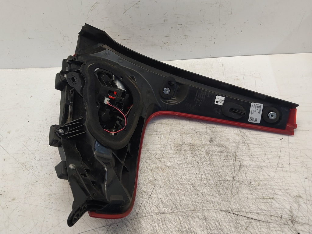 [MTD-521063] Luz trasera Volvo V40 525 2.0 B4204T38 31395844