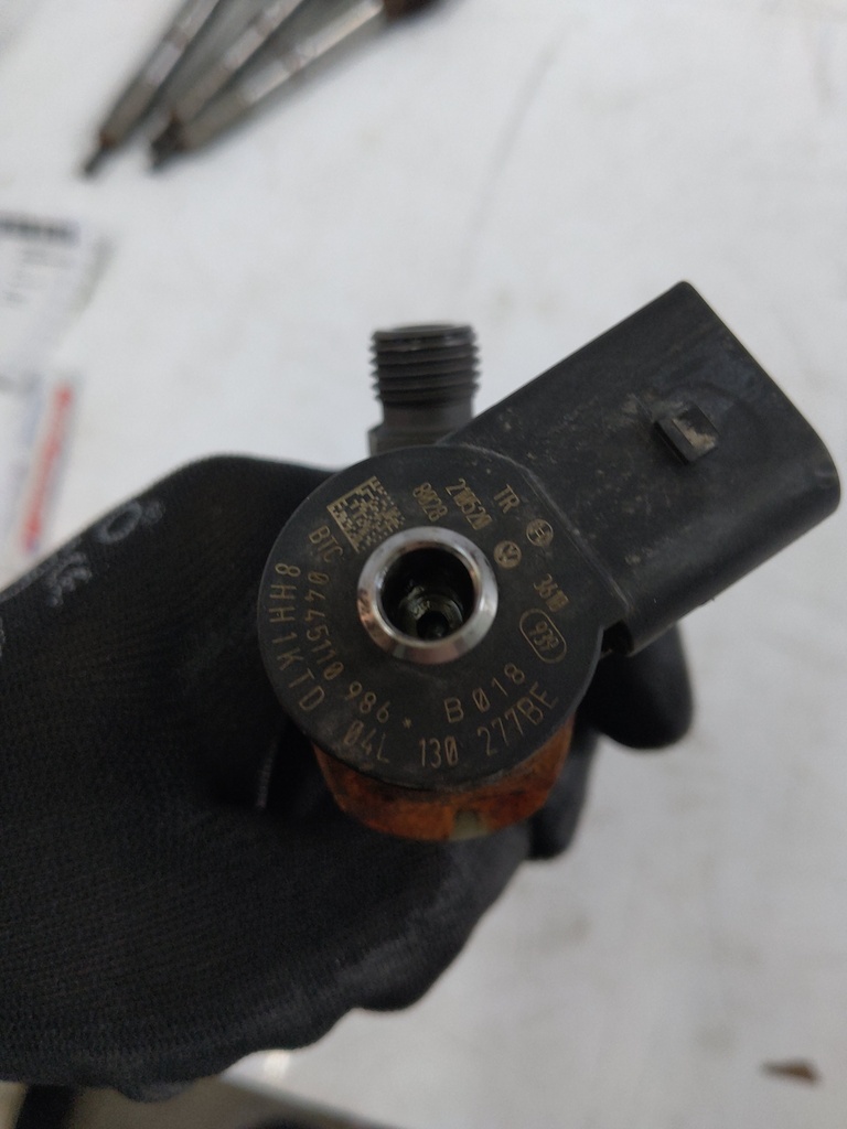 [MTD-522930] Inyector VW Crafter 2022 2.0 TDi 04L130277BE