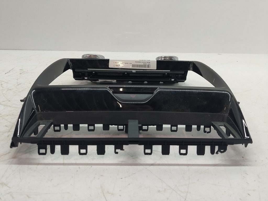 [MTD-523187] Unidad de control de calefacción Jaguar E-Pace X540 2021 2.0 D200 Mild AWD
