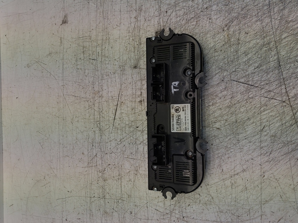 [MTD-523634] Unidad de control de calefacción Skoda Octavia III 5E5 1.6 TDI 2017-2020