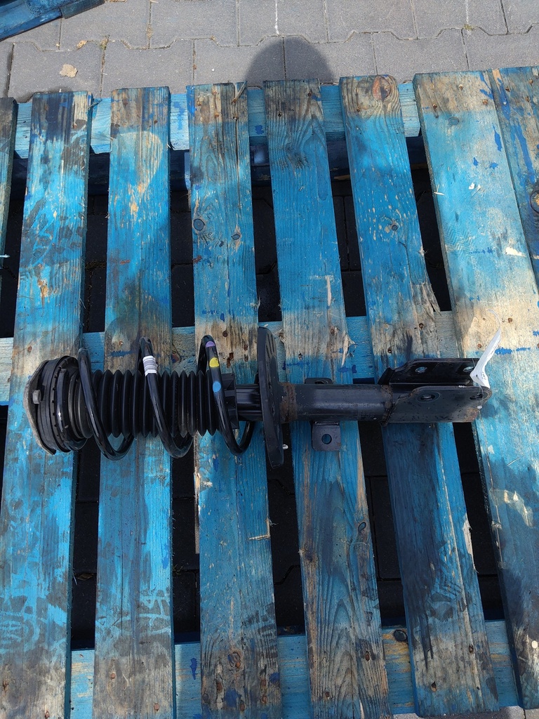 [MTD-523492] Amortiguador delantero derecho Peugeot Partner K9 2023 1.5 BlueHDi 9852218480