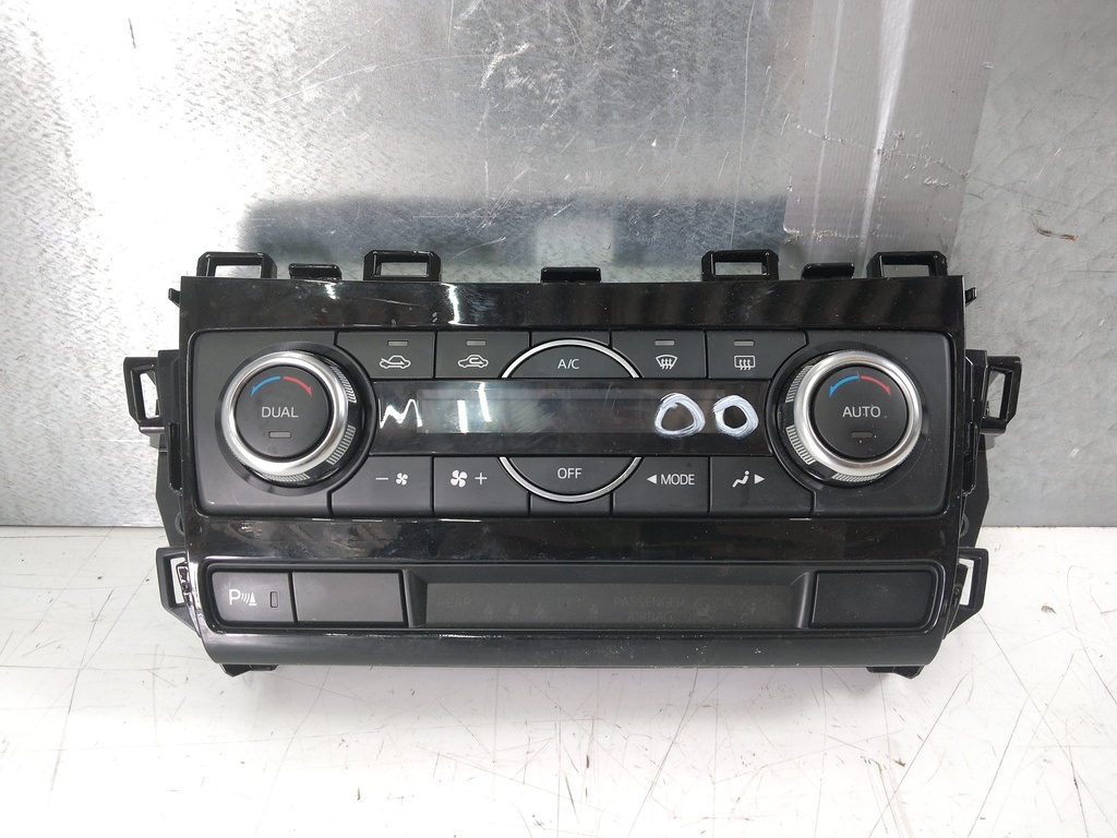 [MTD-523925] Conjunto de control calefacción Mazda CX-5 2.2 D 2016