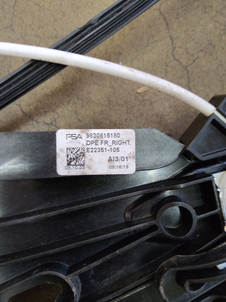[MTD-524401] Motor del elevalunas Vauxhall Opel Astra MK VIII 2023 YHZ YH01 1.5 9830815180