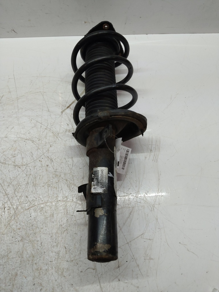 [MTD-525079] Amortiguador izquierdo Volvo V40 2014 D5204T6 2.0 P31360946