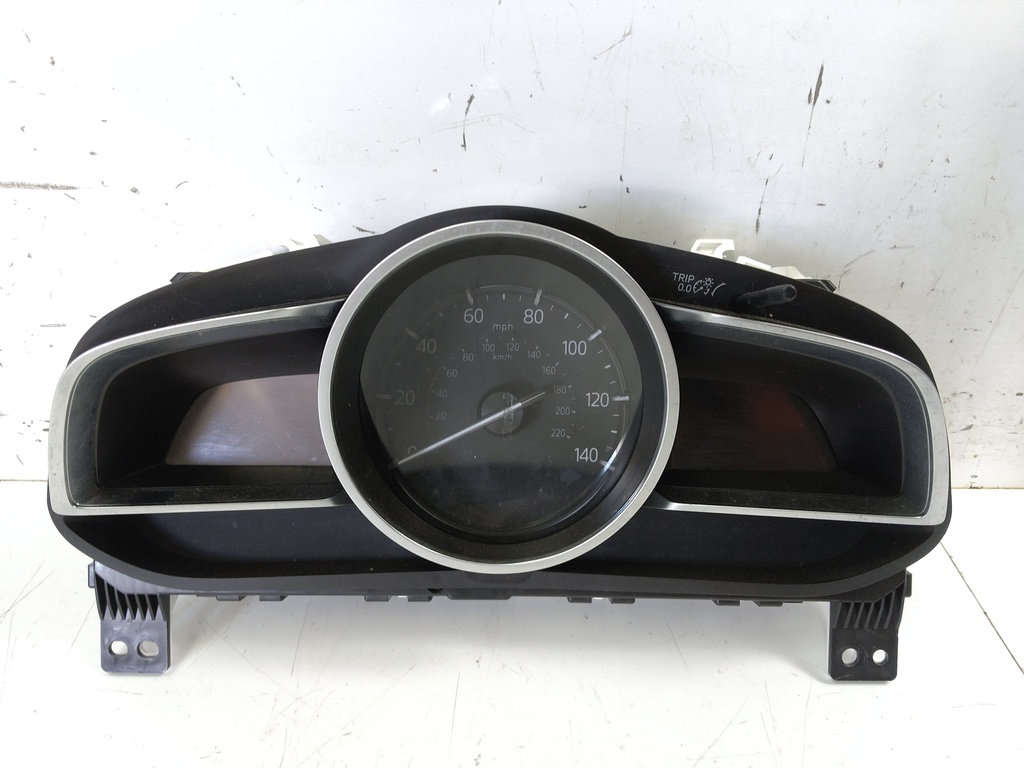 [MTD-525385] Cuadro de instrumentos Mazda 2 2019 D09M55430