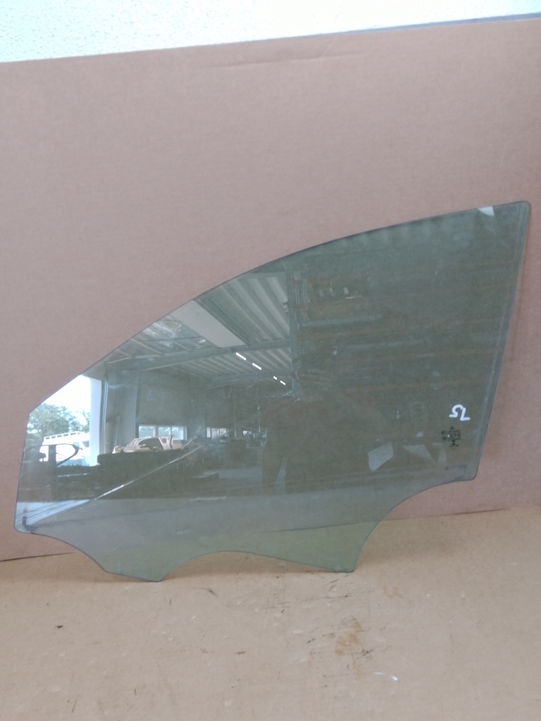 [MTD-530720] Cristal puerta delantera izquierda Mercedes Clase C W205 2018 2.0 C 220 d 43R00050