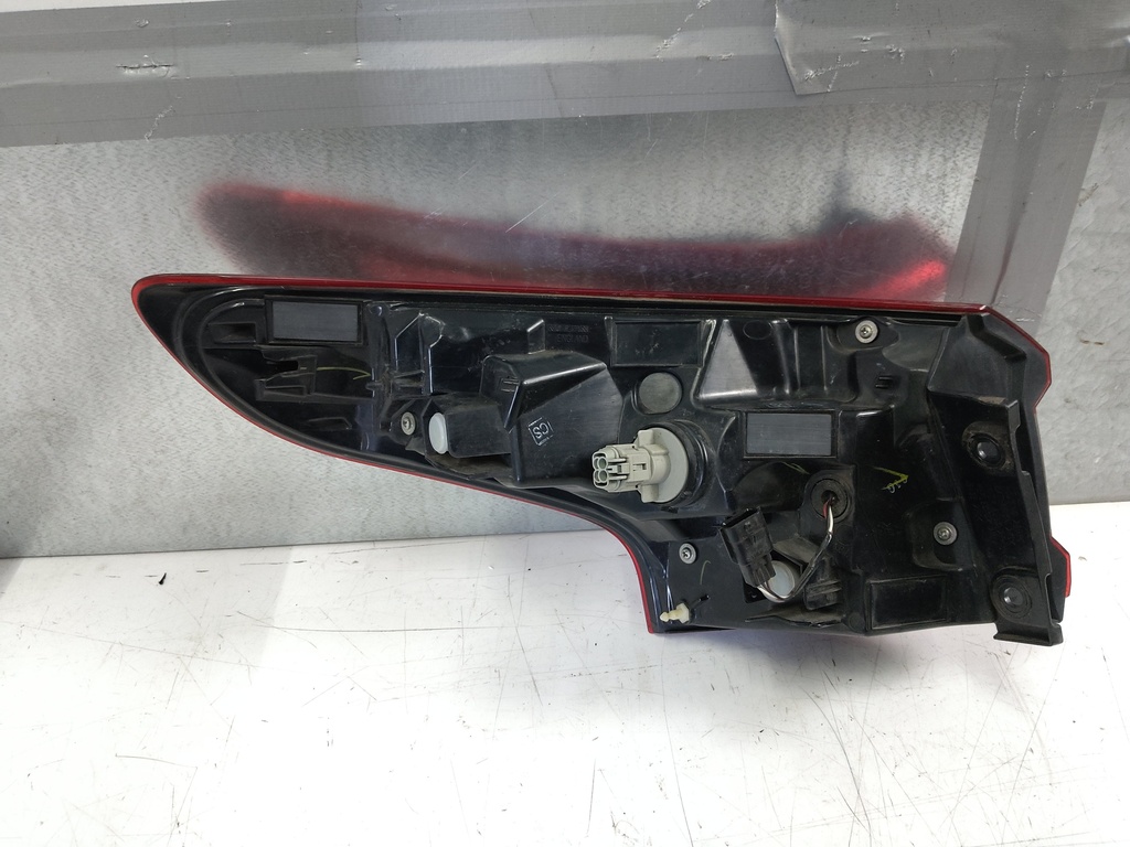 [MTD-531033] Piloto trasero derecho Nissan Qashqai MK2 J11 2018 1.2 DIG-T