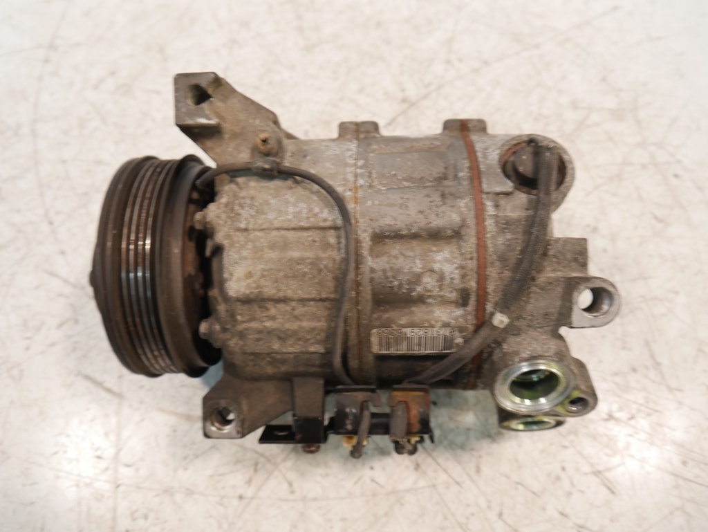 [MTD-499170] Compresor de aire acondicionado Volvo V70 III 2.4 D D5244T5 31250519