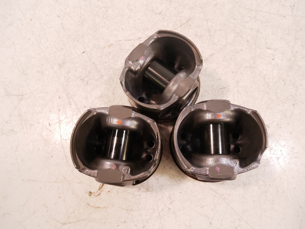 [MTD-421876] 3x pistones Opel Vivaro C 2.0 D Diesel D20DTH DW10FD 2019 FMG