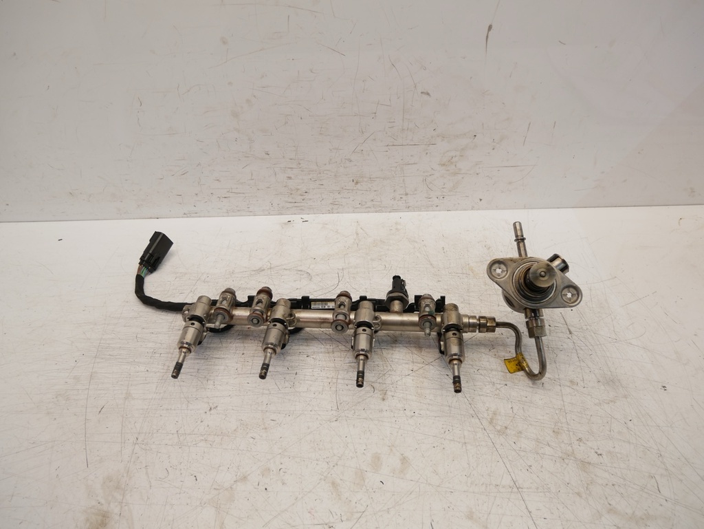 [MTD-454283] Riel de inyectores Cadillac Chevrolet ATS CTS Camaro 2.0 Turbo LTG 12689354