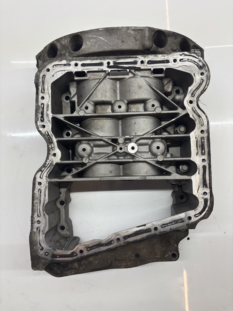 [MTD-439742] Cárter de aceite superior Para Opel Nissan Renault 2.3 CDTI M9T704